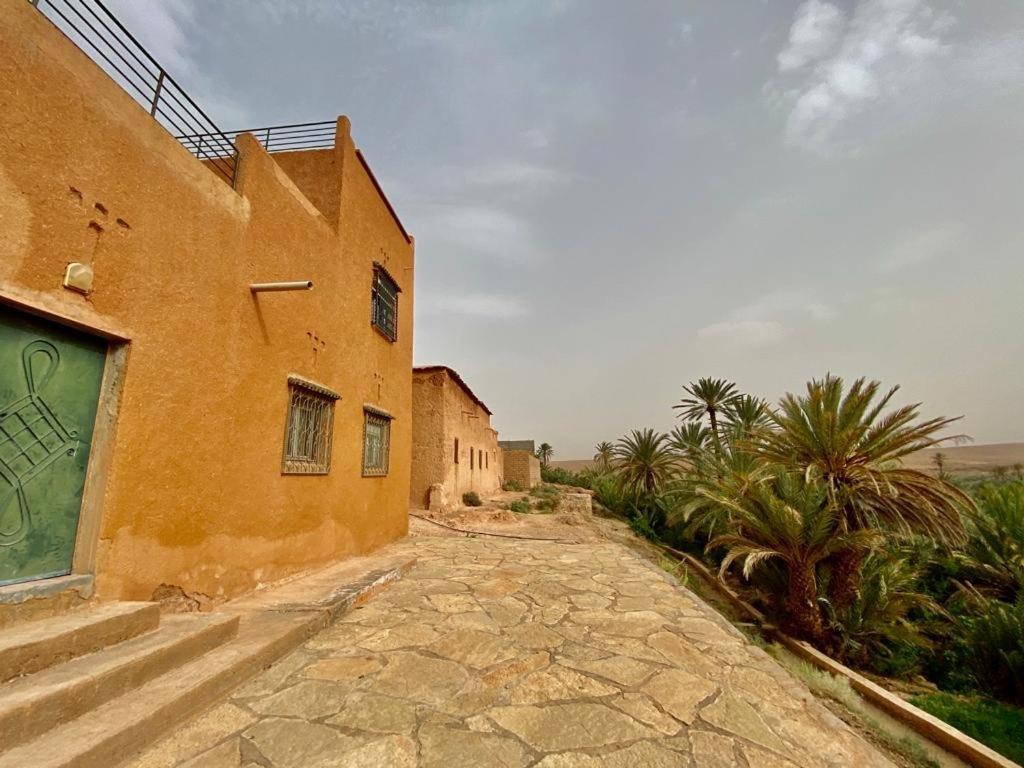Les Chandelles Tinghir Exterior foto